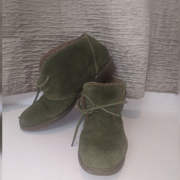 Eddie Bauer Shoes - Eddie Bauer Valerie Olive leather booties